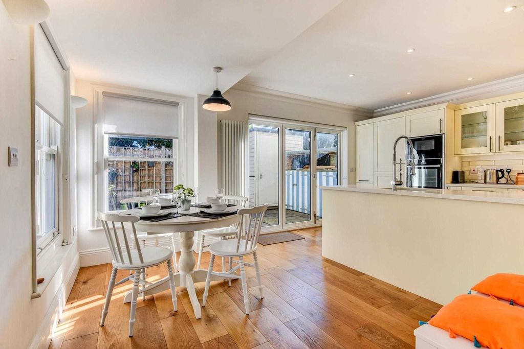 Property photo 1 of 55