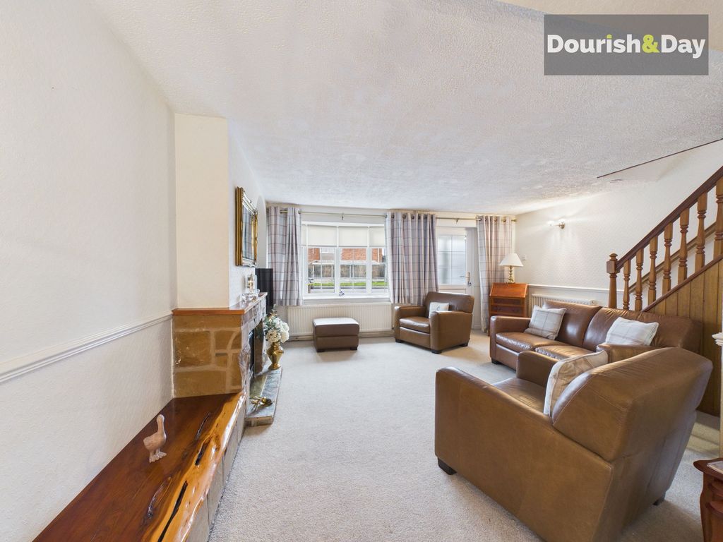 Property photo 3 of 28 Living Room