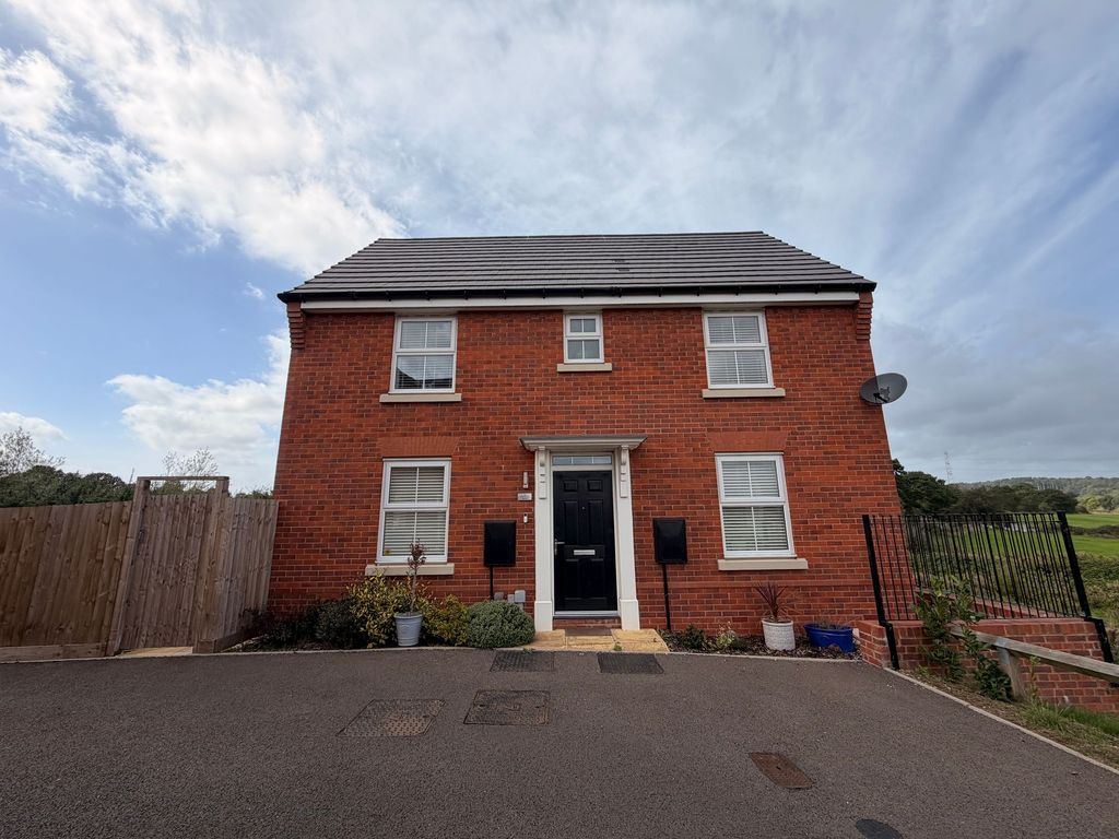 Property photo 1 of 29