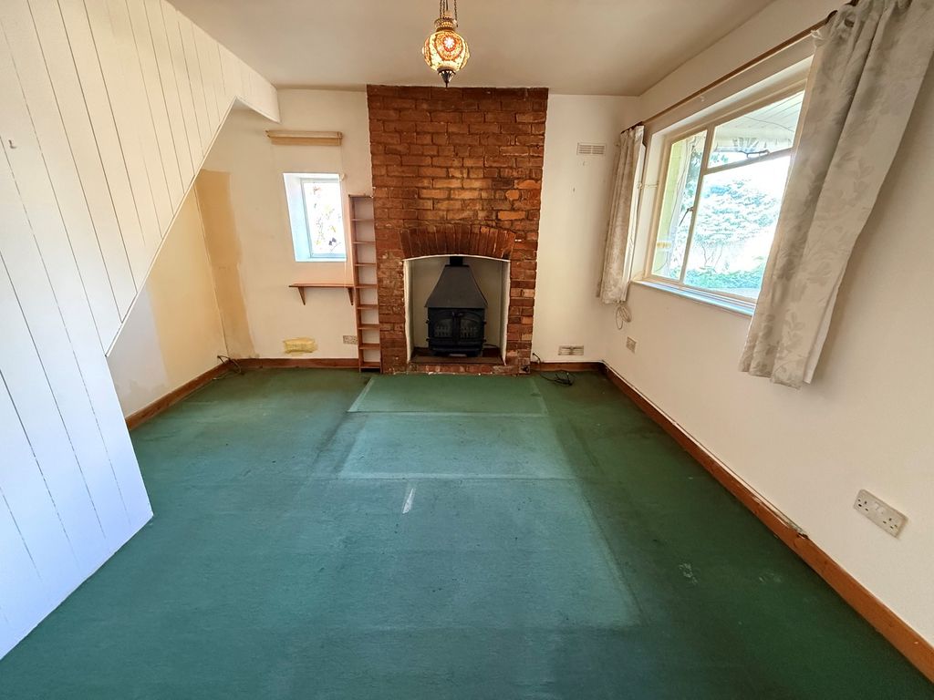 Property photo 2 of 14 Dining Room