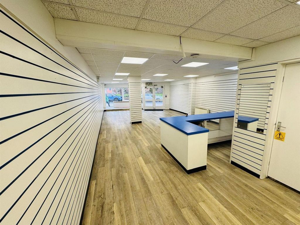 Property photo 1 of 18 1Hos1.Jpg