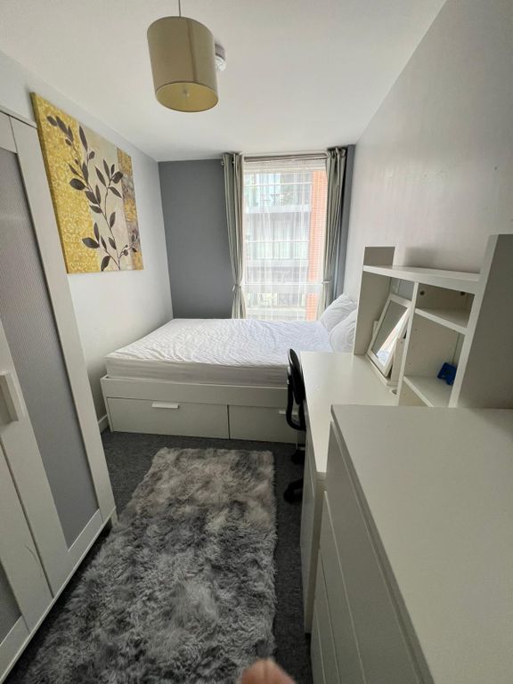 Property photo 1 of 3