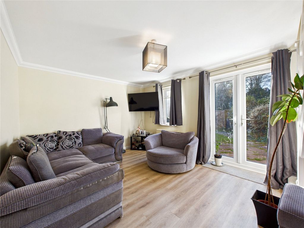 Property photo 2 of 9 2 - Picture No. 02