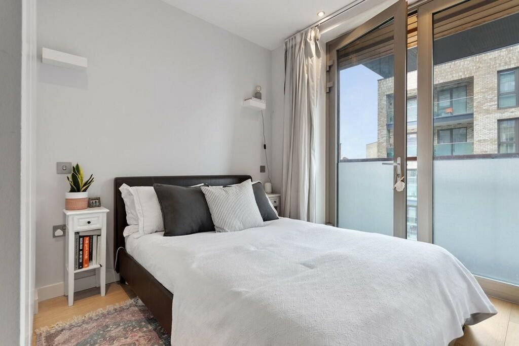 Property photo 3 of 5