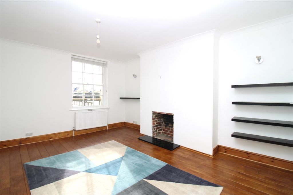 Property photo 3 of 8 Living Room