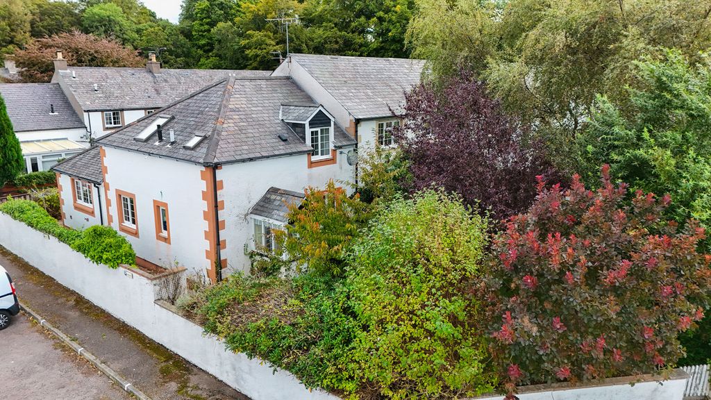 Property photo 1 of 28