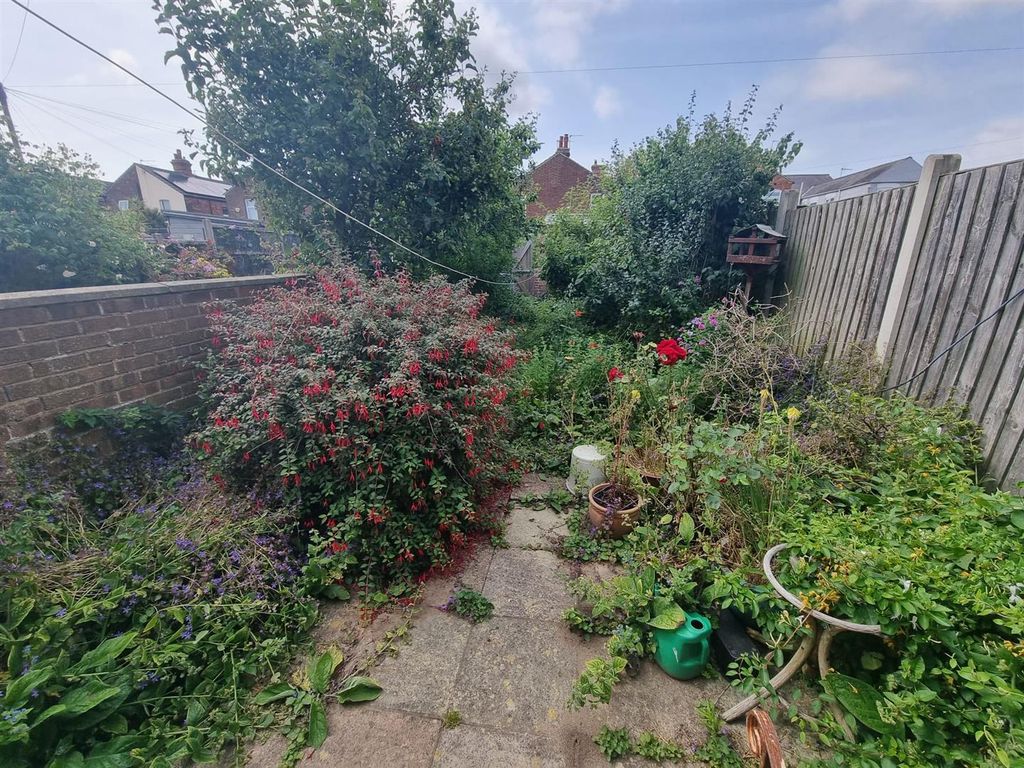 Property photo 3 of 10