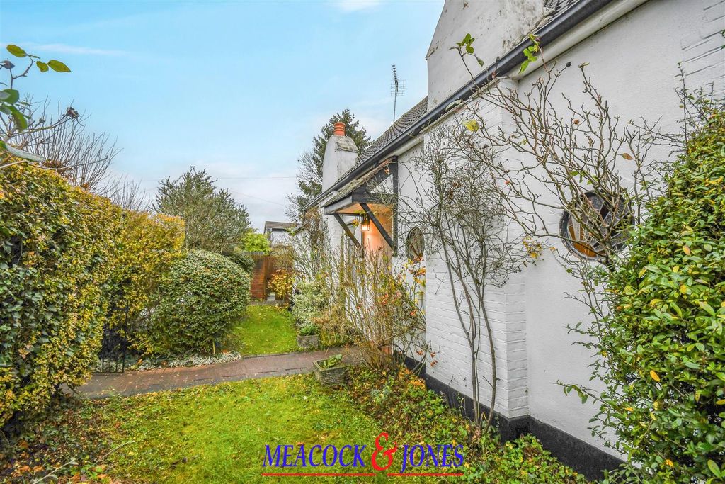 Additional image 28 of 4 bed detached bungalow for saleMount Pleasant Avenue, Hutton, Brentwood CM13