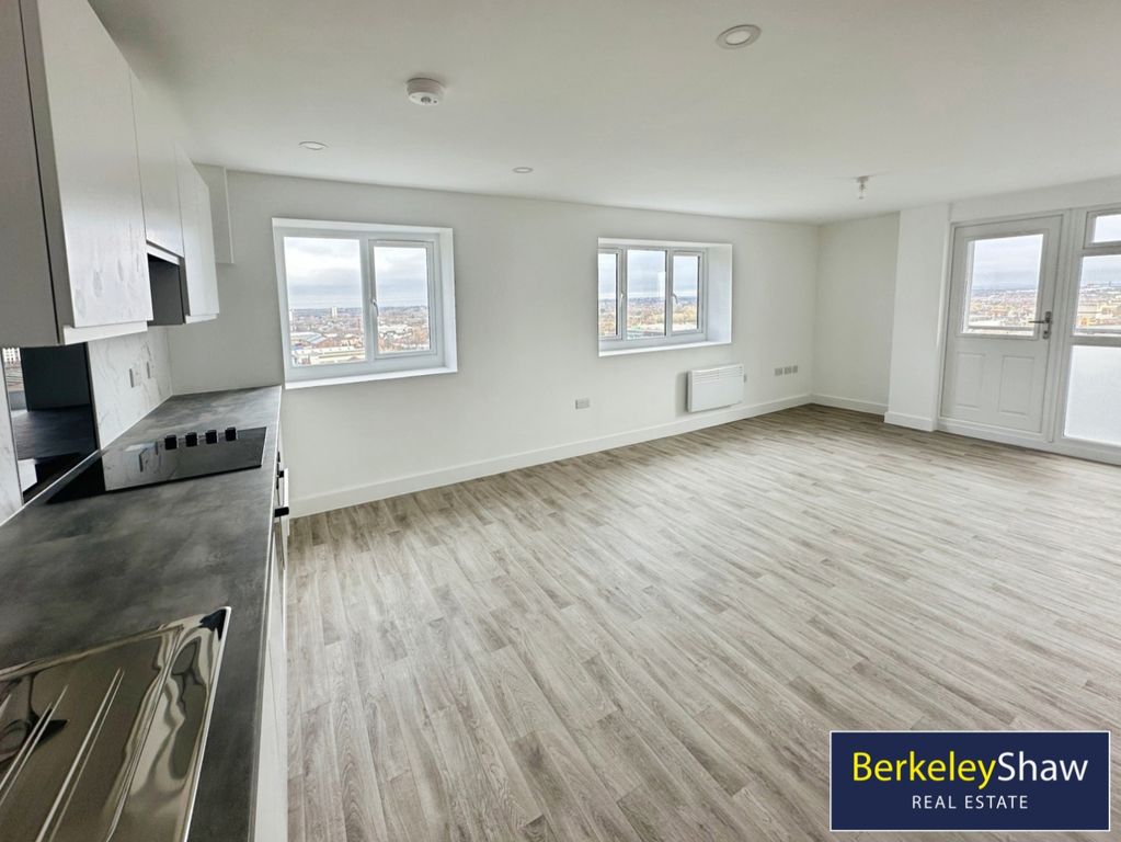 Property photo 1 of 8 Open Plan Lounge Kitchen
