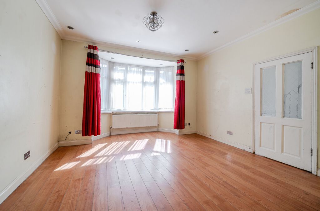 Property photo 3 of 19 1281490 (6).Jpg