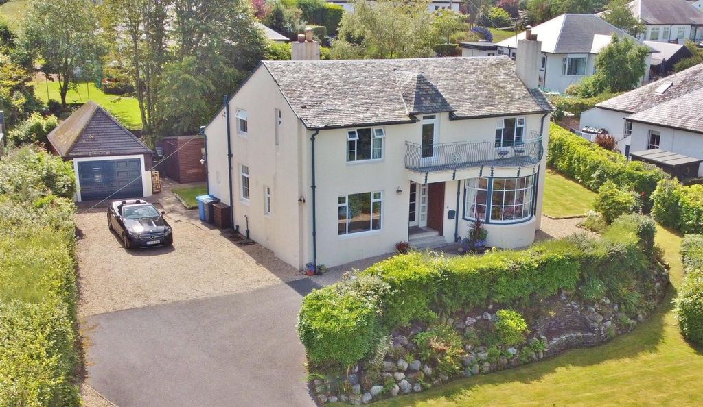 Property photo 2 of 99 St Leonards