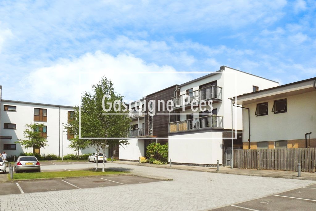 Property photo 1 of 5
