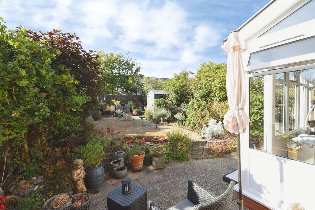 Property photo 3 of 17