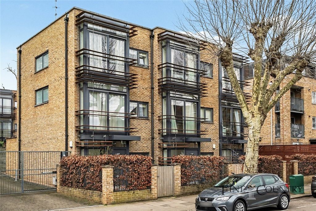 Property photo 2 of 12 Picture No. 04