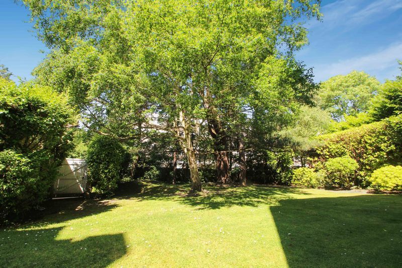 Property photo 2 of 14 Photo 3