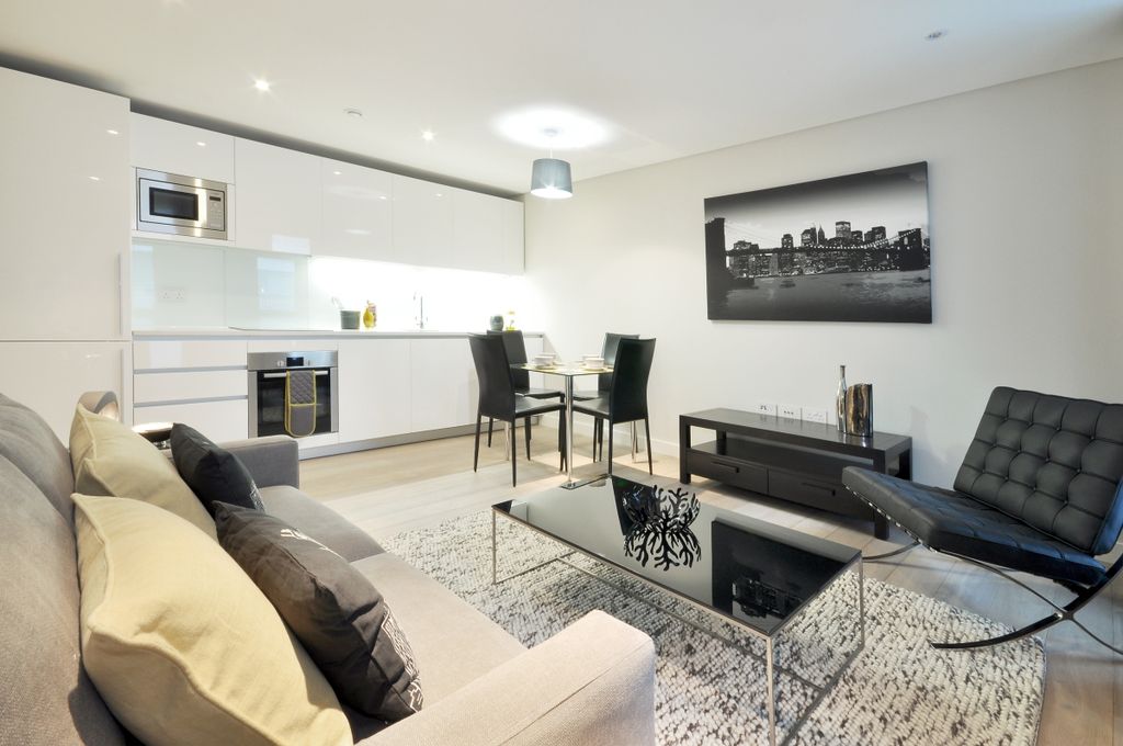 Property photo 1 of 7 Reception Room