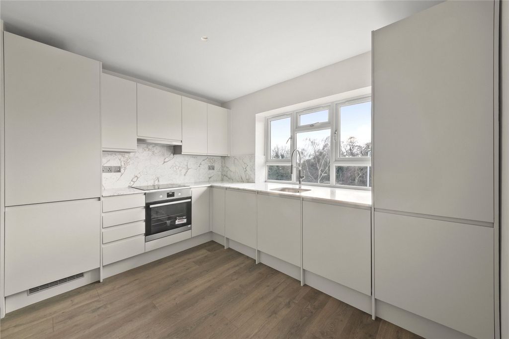 Property photo 1 of 9 Picture No. 01