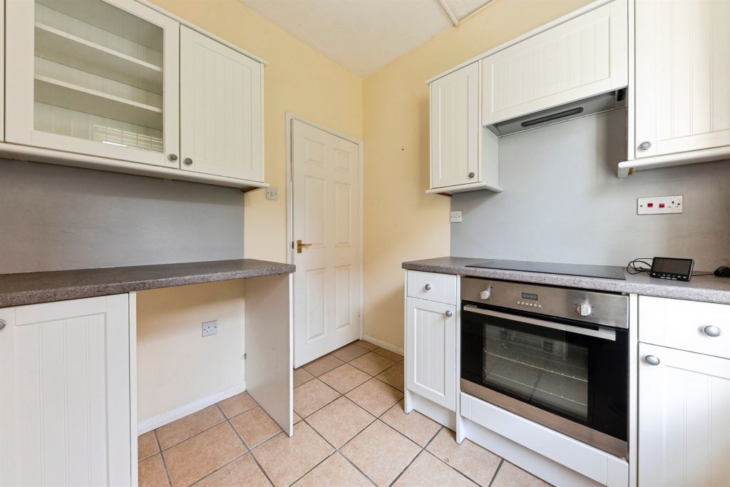 Property photo 3 of 16