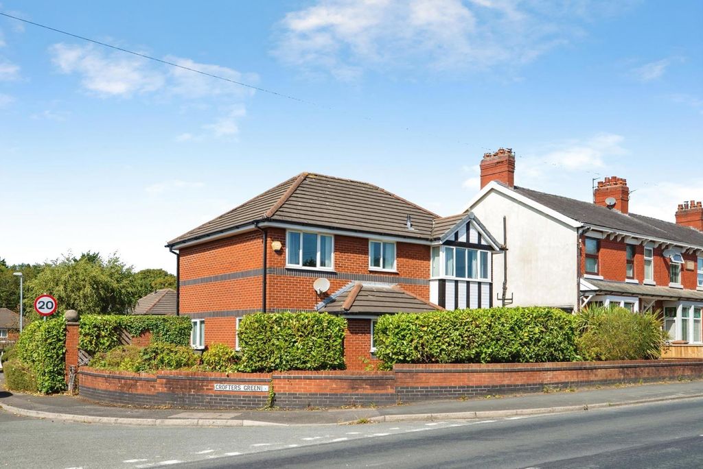 Property photo 1 of 19 Pbox-Img.Jpg