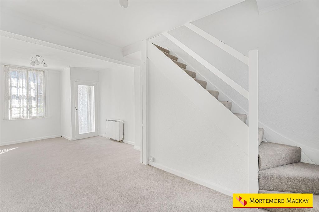 Property photo 2 of 21 1_89222_Watermarked.Jpg