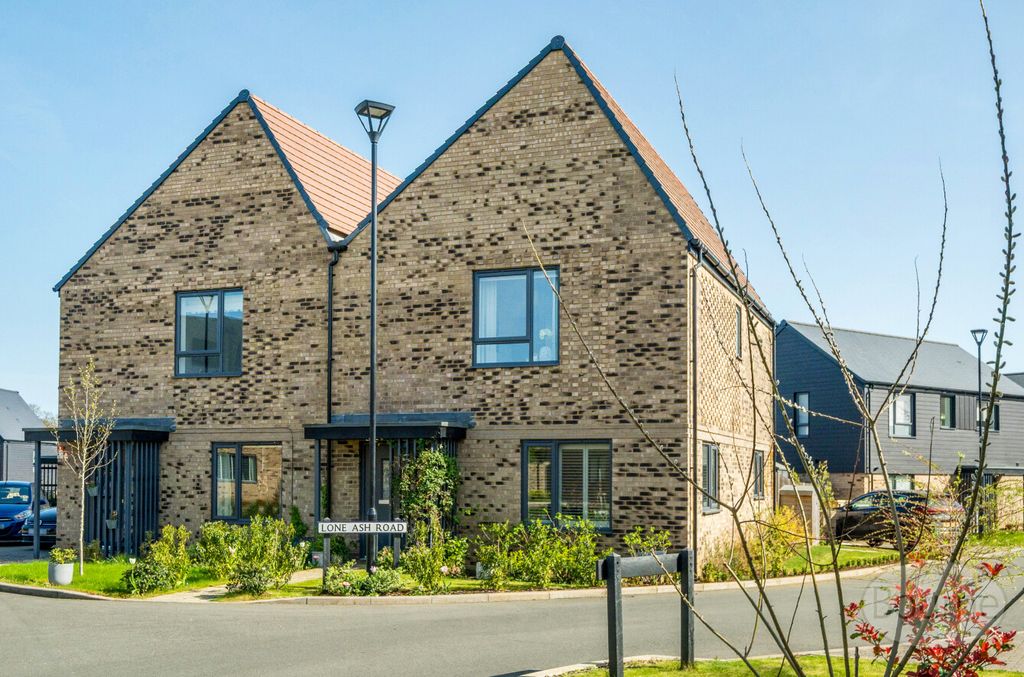 Property photo 1 of 22 0E7cc49F-2908-403...