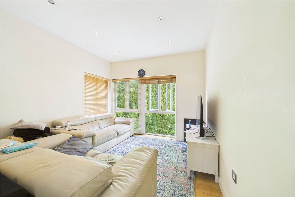 Property photo 2 of 6 Picture No. 02