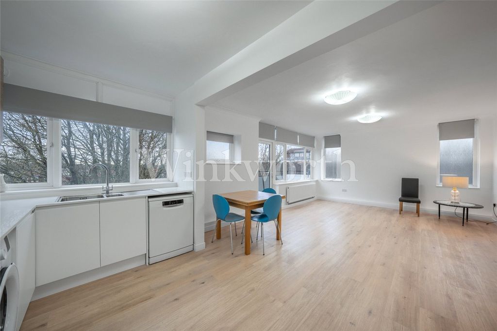 Property photo 1 of 14 Picture No. 10