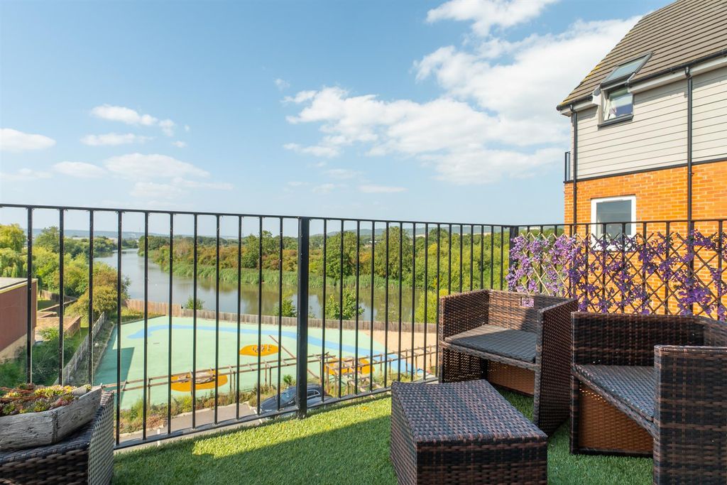 Property photo 2 of 16 Dsc08901.Jpg