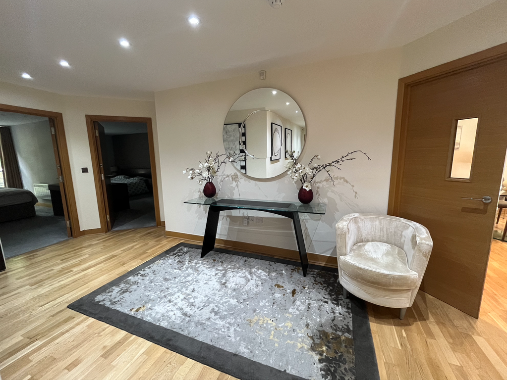 Property photo 3 of 33