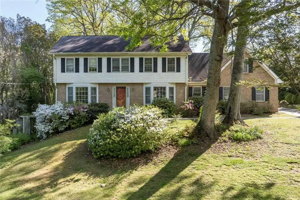 Property photo 1 of 1