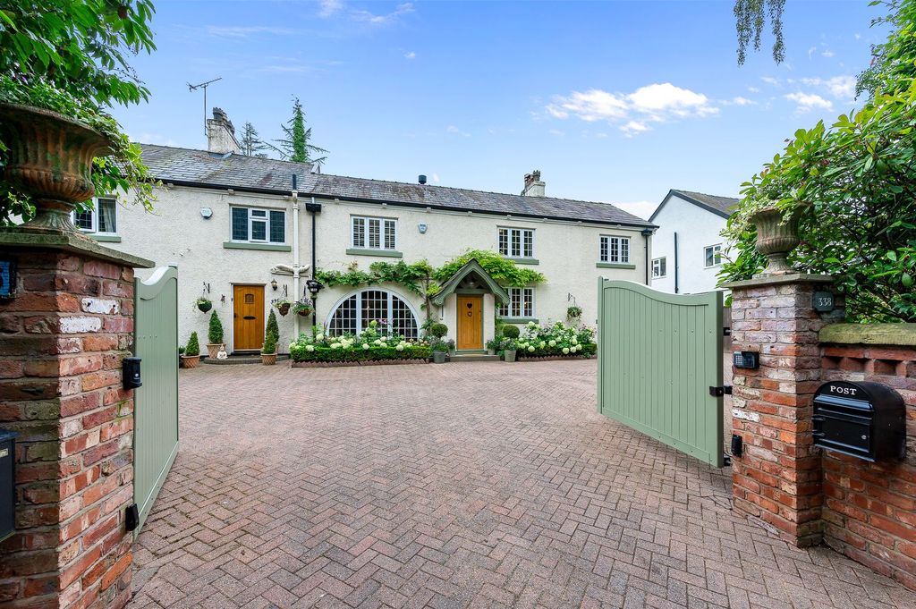 Property photo 1 of 41