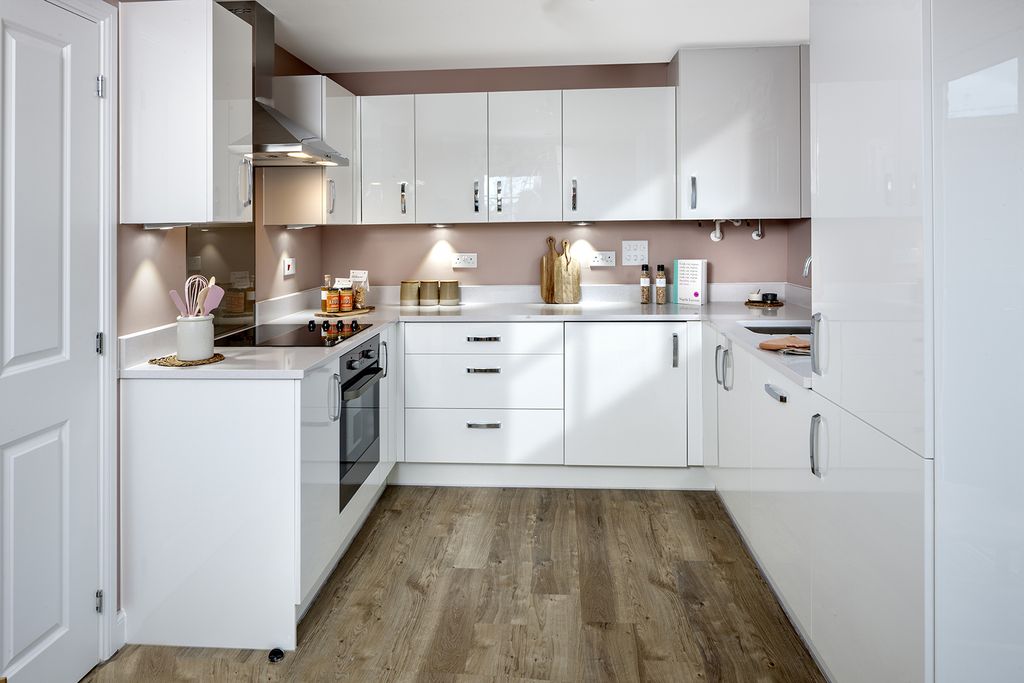 Property photo 3 of 7 Kitchen 3 Bedroom Moresby Home