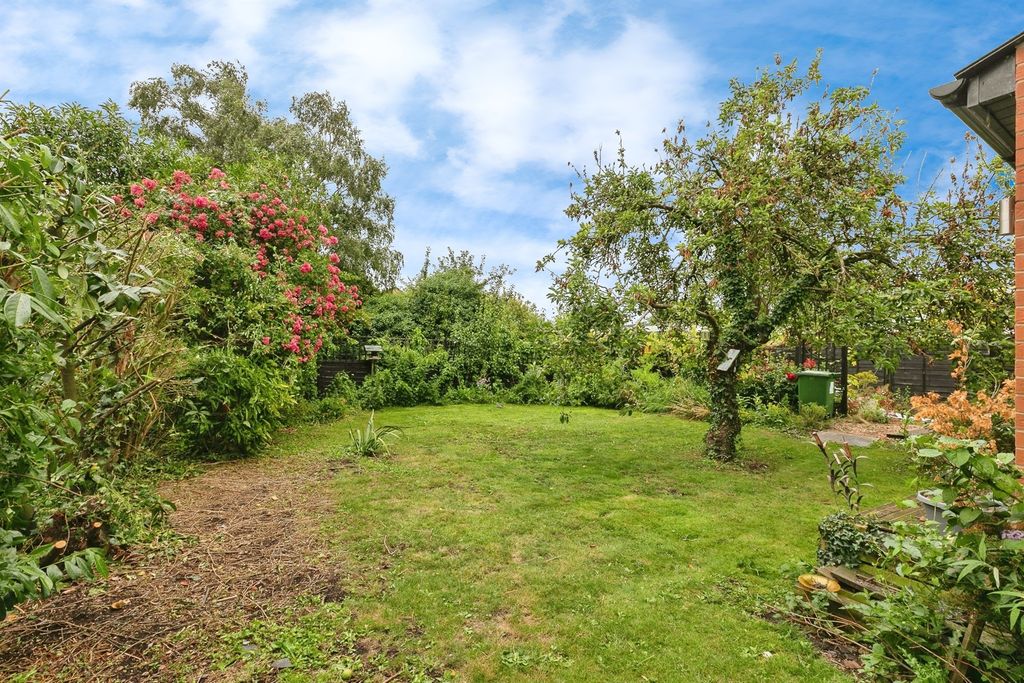 Property photo 3 of 18