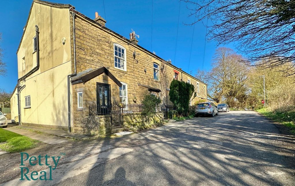 Property photo 1 of 25 15973Ea8-870E-4606-A250-9CD54E4Bec63.Jpeg