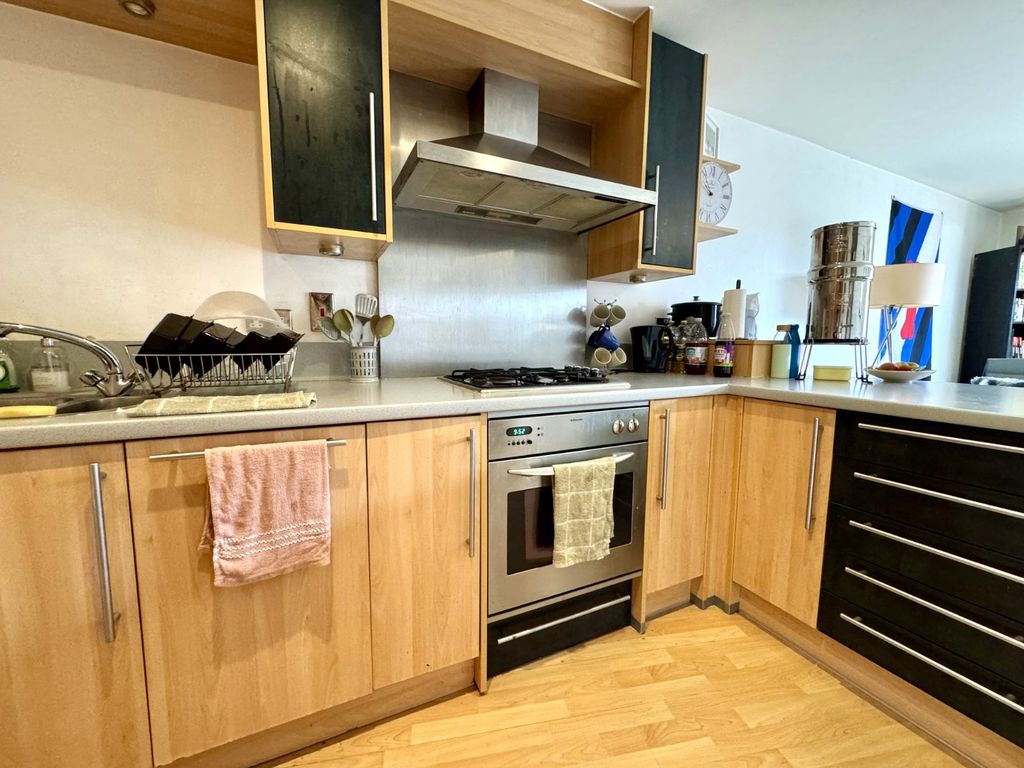 Property photo 3 of 9 Picture No. 22