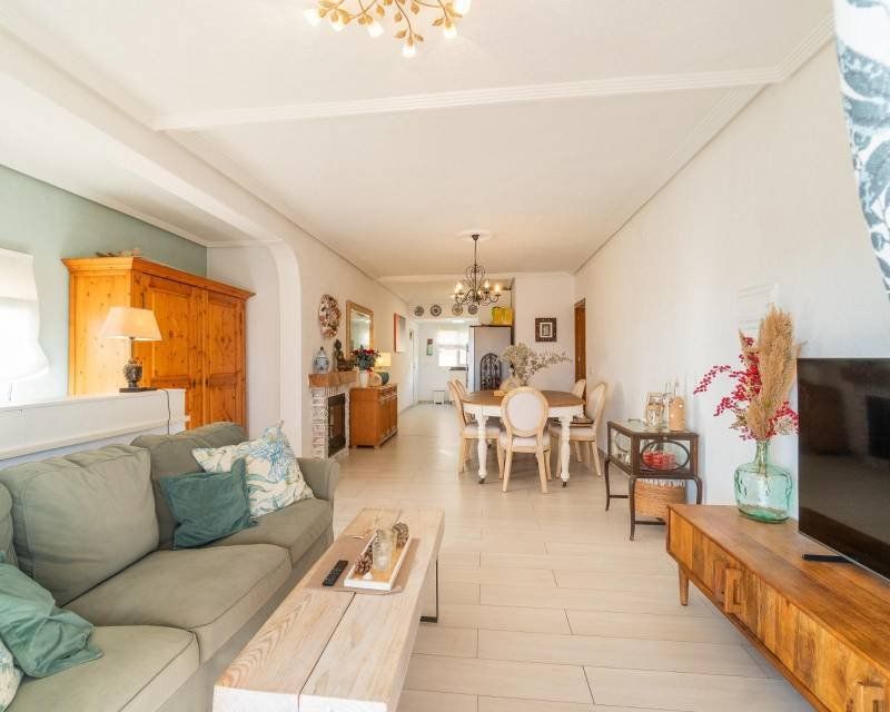 Property photo 1 of 50