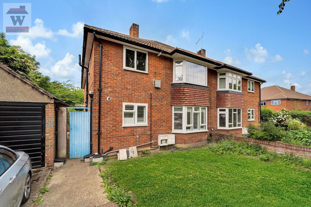 Property photo 1 of 9