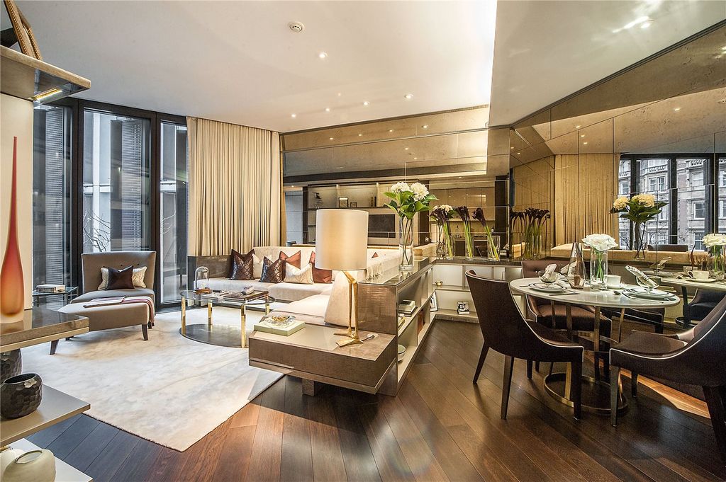 Property photo 1 of 23 Reception Room