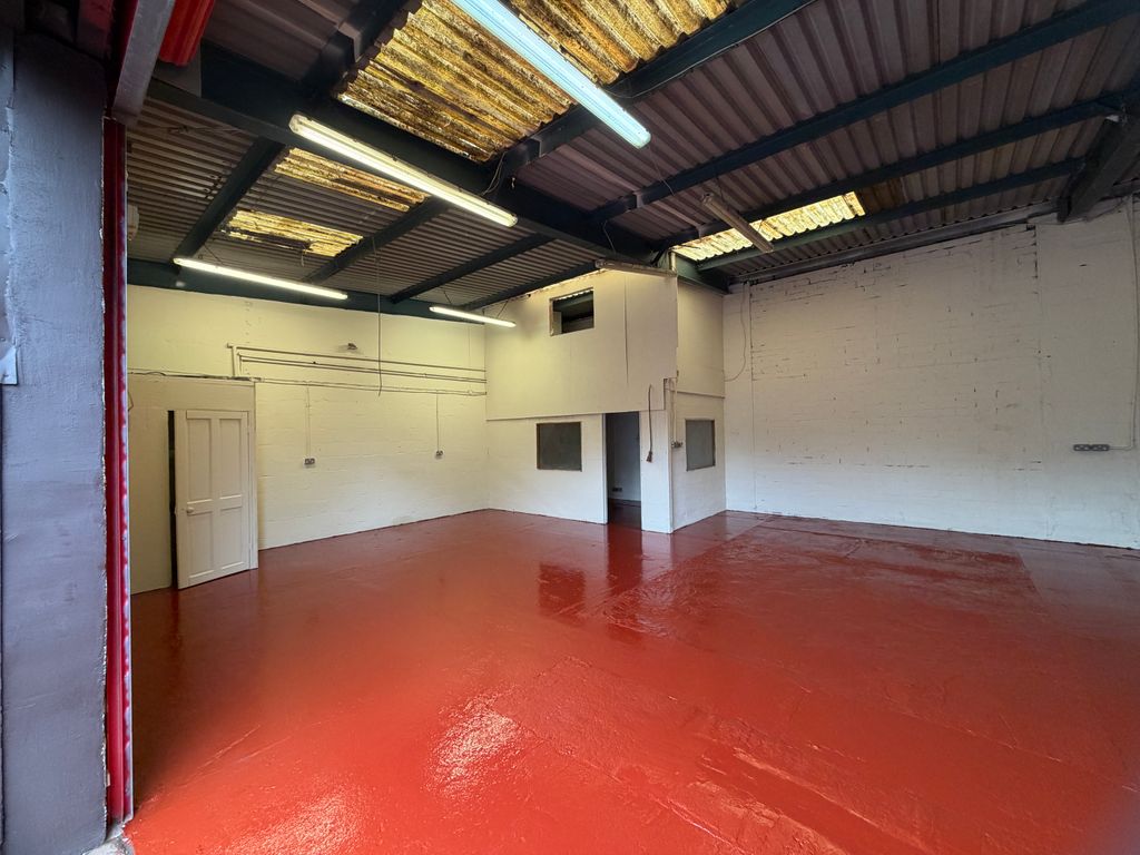Property photo 2 of 4