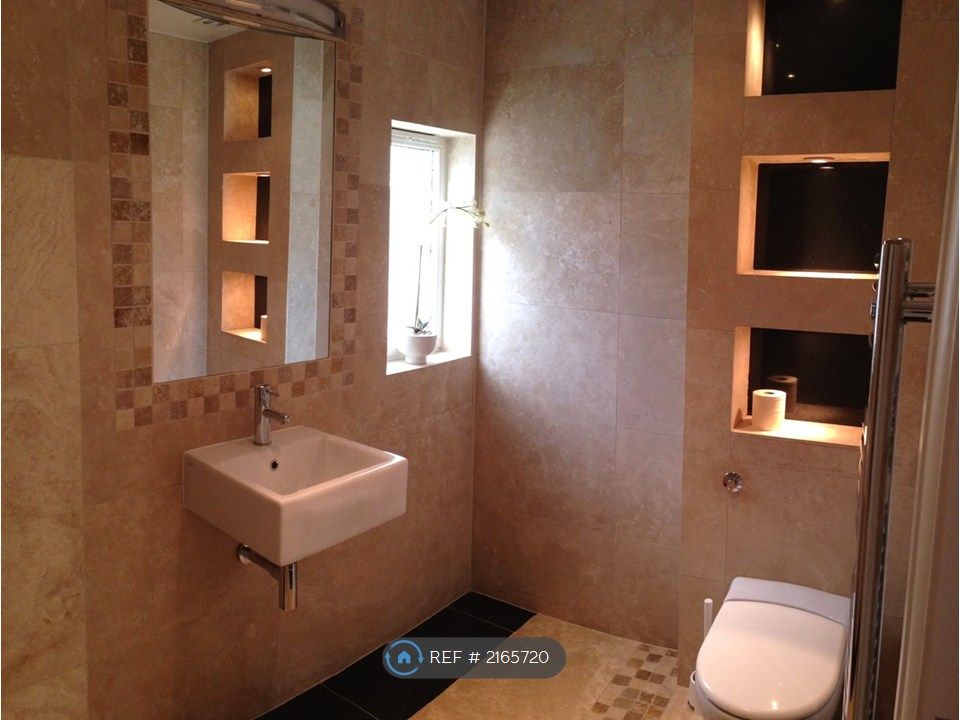 Property photo 3 of 5