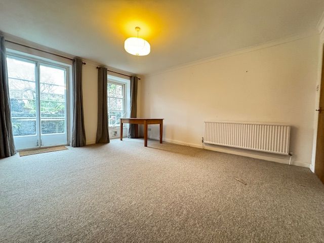 Property photo 3 of 9 Living Room