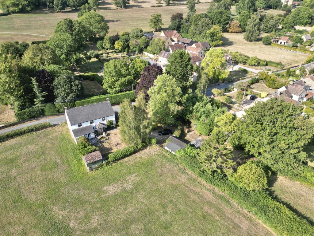 Property photo 1 of 54
