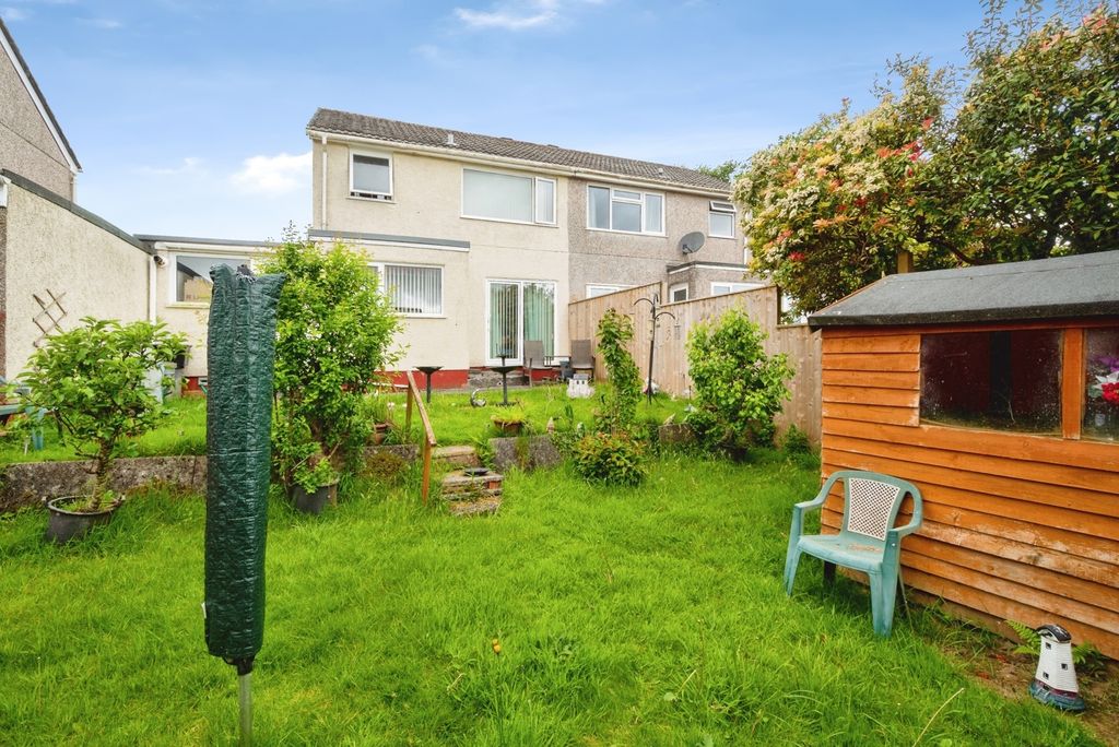 Property photo 3 of 17 Pbox-Img.Jpg