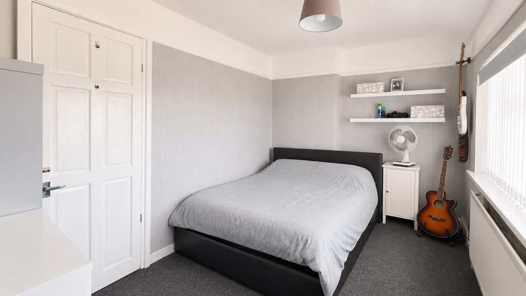 Property photo 3 of 18 1Fc01191-785D-46B6-B3Be-D609778D6244