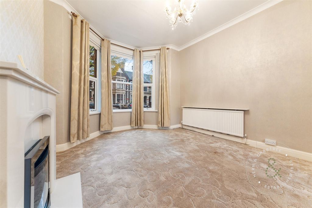 Property photo 3 of 35 Talbot-Street-16.Jpg