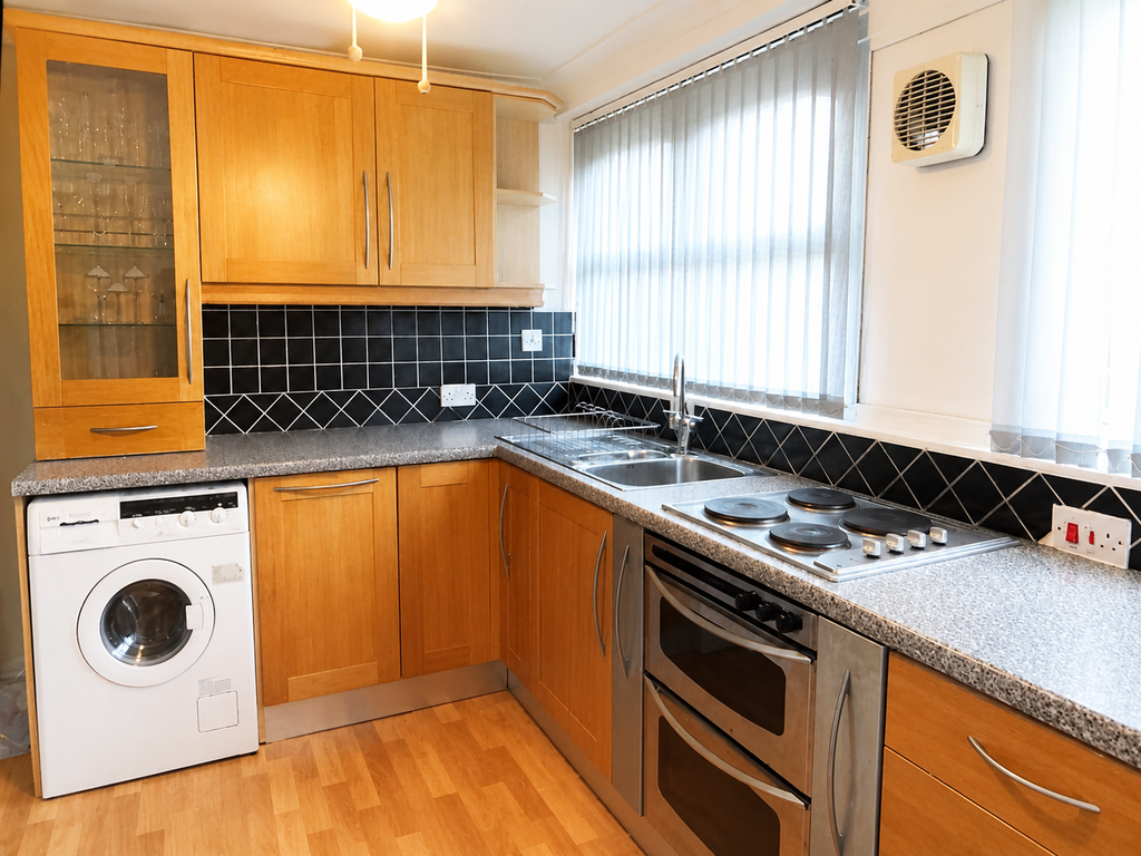 Property photo 2 of 6