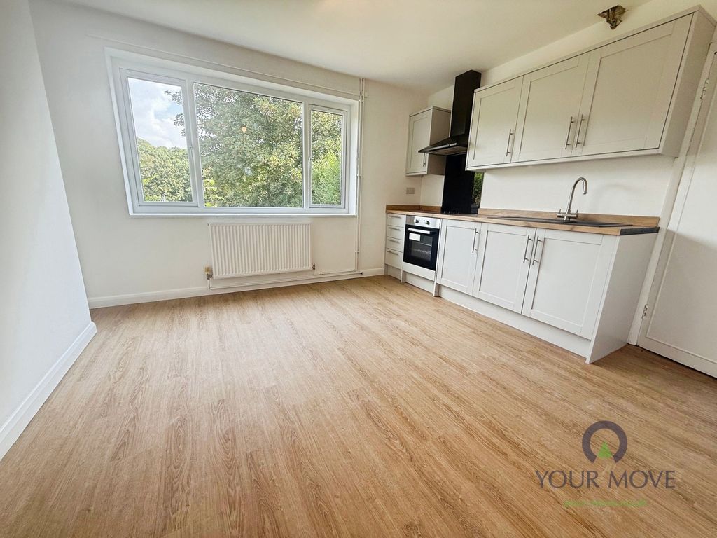 Property photo 2 of 14 Pbox-Img.Jpg