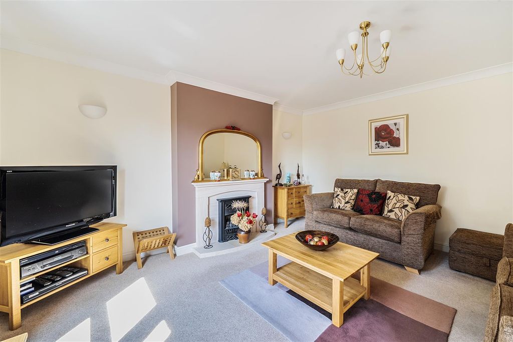 Property photo 3 of 18 1492656-9-6A57Bf82881ee.Jpg