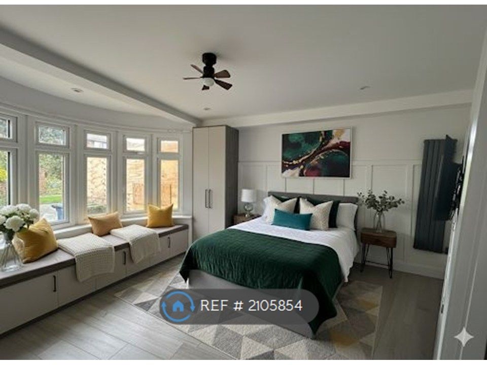 Property photo 1 of 7 Bedroom