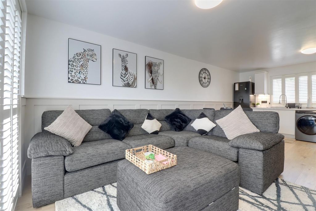 Additional image 4 of 2 bed flat for sale20 Mark Mews, Newtownards BT23